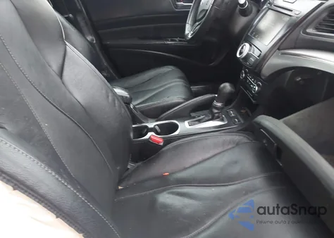 2019 Acura Ilx Premium Package/Technology Package from USA, damaged, VIN 19UDE2F71KA013311